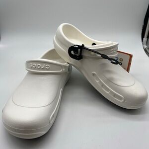 Crocs Unisex Adult Bistro Clogs Slip Resistant Work Shoes, Snow White, M10/W12